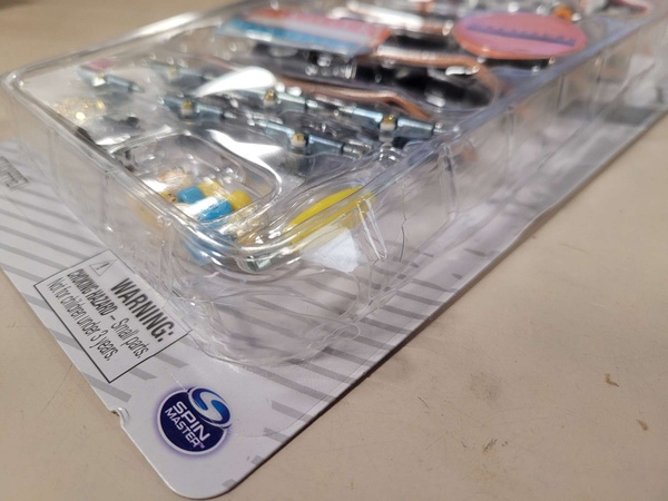 OUTLET Fingerboard Zestaw Deskorolki 4pak Do Złożenia Maxallure Jahn Perez + akcesoria Tech Deck USZKODZONE OPAKOWANIE