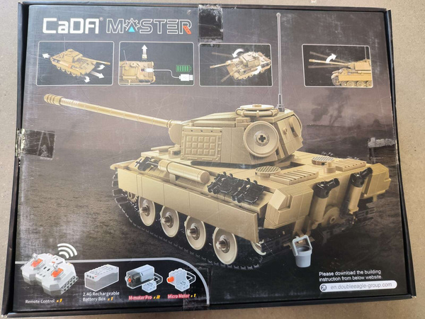 OUTLET Klocki Konstrukcyjne CaDA Master brązowy pojazd militarny Zdalnie sterowany Panther Tank Czołg RC 907 elementów PO ZWROCIE/USZKODZONE OPAKOWANIE
