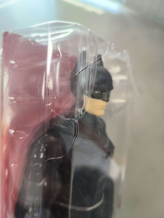 OUTLET The Batman duża Figurka 30 cm filmowa ruchoma DC Comics USZKODZONE OPAKOWANIE