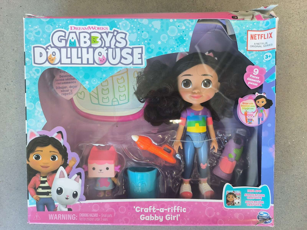 OUTLET Koci Domek Gabi Zestaw artystyczny Lalka 20 cm i Figurka Tekturzątko malowanie wodą USZKODZONE OPAKOWANIE