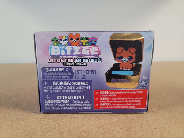 OUTLET Bitzee Złota Edycja Limitowana interaktywne zwierzątko cyfrowe Wirtualny Zwierzak hologram Spin Master USZKODZONE OPAKOWANIE