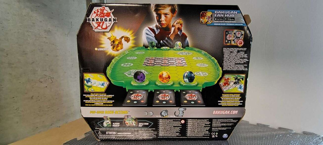 OUTLET Bakugan Battle Arena Walk Evo + figurka Leonidas i karty WADLIWA