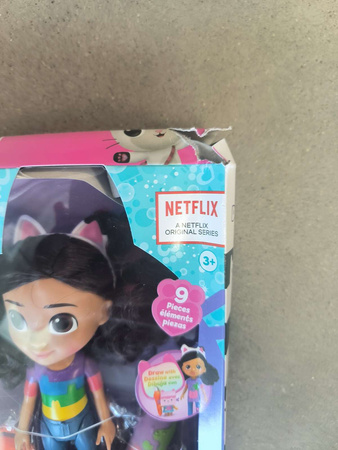 OUTLET Koci Domek Gabi Zestaw artystyczny Lalka 20 cm i Figurka Tekturzątko malowanie wodą USZKODZONE OPAKOWANIE