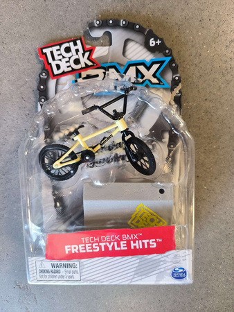 OUTLET Fingerbike mini rower BMX Sunday w zestawie z przeszkodą Tech Deck Spin Master USZKODZONE OPAKOWANIE
