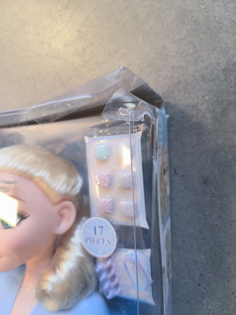 OUTLET Lalka Głowa do czesania i stylizacji włosów Księżniczka Disney Elsa Kraina Lodu +akcesoria USZKODZONE OPAKOWANIE