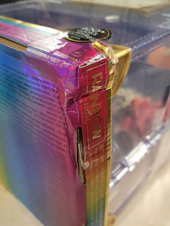 OUTLET Rainbow High Szafa Deluxe z ubrankami USZKODZONE OPAKOWANIE