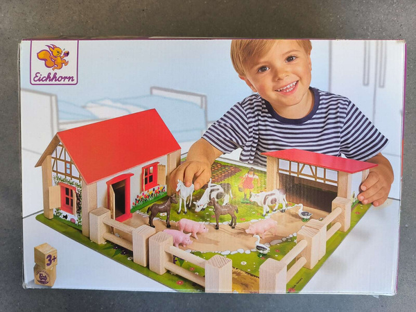 OUTLET Drewniana Farma Zagroda + figurki zwierzątka 23 elementy USZKODZONE OPAKOWANIE