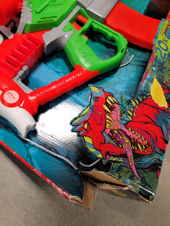 OUTLET Zestaw kolorowa zautomatyzowana Wyrzutnia Nerf DINOSQUAD Rampage zabawkowa broń + 19 miękkich strzałek Hasbro USZKODZONE OPAKOWANIE
