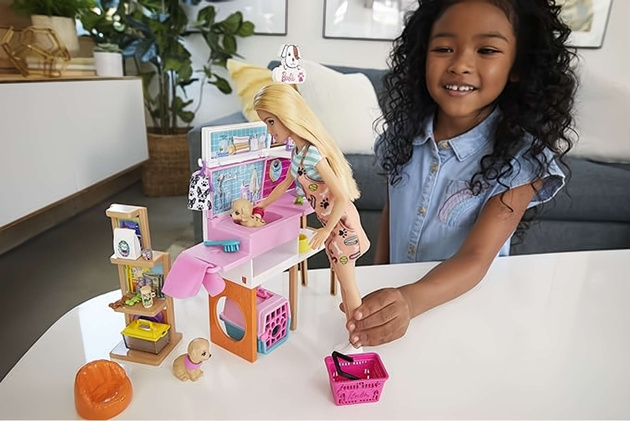 OUTLET Barbie zestaw do pielęgnacji zwierząt lalka figurki + akcesoria 25 elementów USZKODZONE OPAKOWANIE