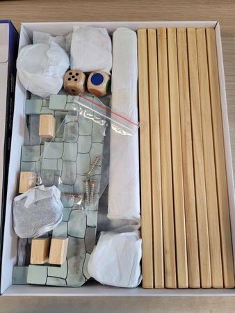OUTLET Small Foot Wieża duchów gra familijna WADLIWA