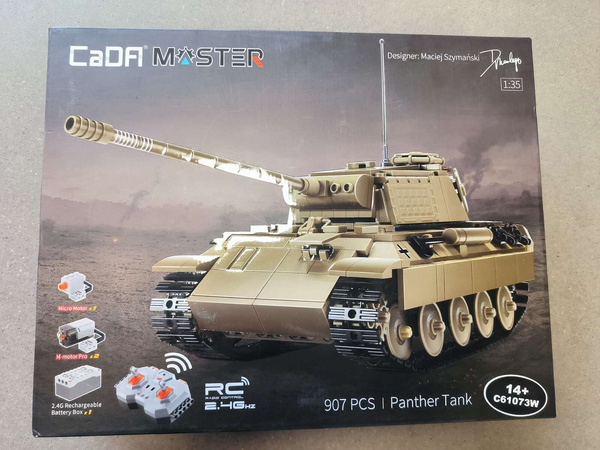 OUTLET Klocki Konstrukcyjne CaDA Master brązowy pojazd militarny Zdalnie sterowany Panther Tank Czołg RC 907 elementów PO ZWROCIE/USZKODZONE OPAKOWANIE