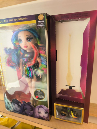 OUTLET Lalka Rainbow High Amaya Raine USZKODZONE OPAKOWANIE