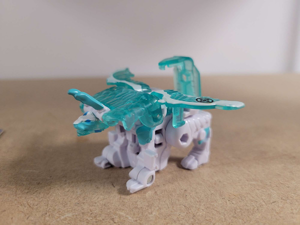 Bakugan Geogan Rising zestaw Brawler Insectra Arcleon 3 figurki